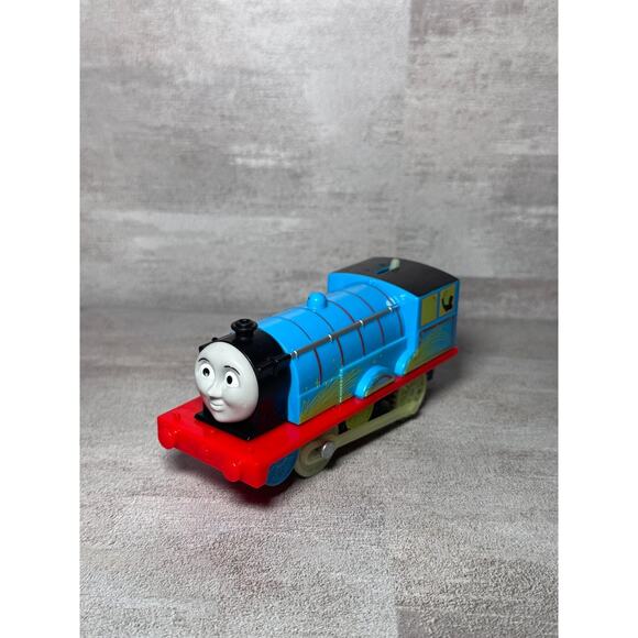 Thomas The Train & Friends Tank Engine Glow in Dark Trackmaster - THOMAS - Picture 1 of 6
